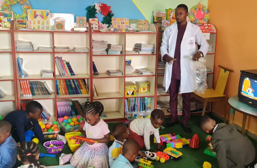 How does LOUMARS International School monitor…